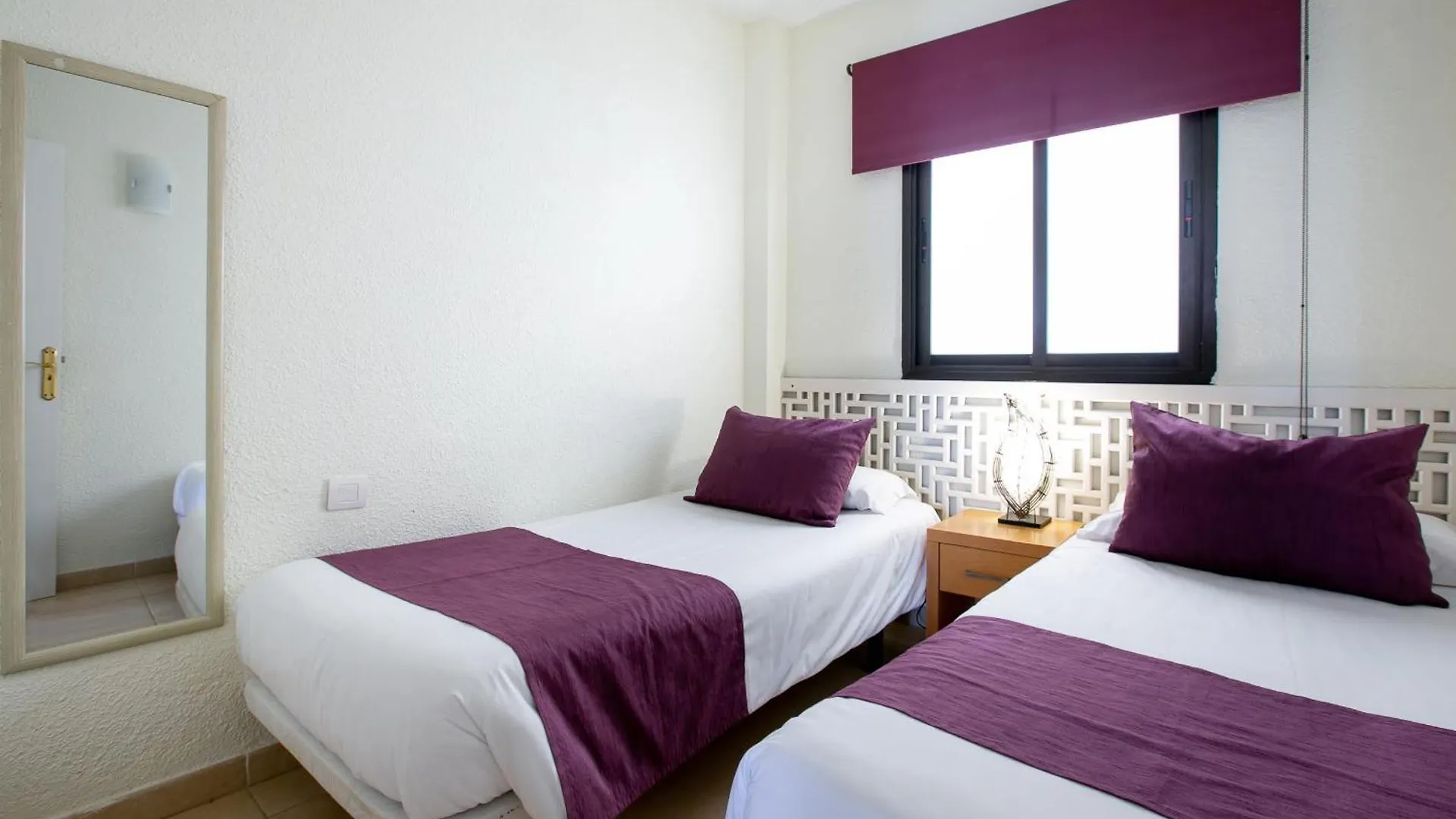 Apartment Caleta Sea View 2 阿德耶 0*,  西班牙